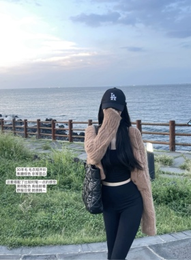 POET WONG【Cozy Daily】氛围美30羊毛韩系慵懒短款毛衣开衫外套