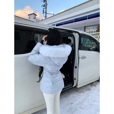 POET WONG【千金雪女】力推!收腰羽绒服大狐狸毛领高品质覆膜工艺