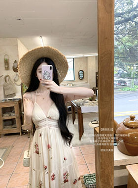 POET WONG【美丽无边】女神裙 度假裙天花板蕾丝串珠含胸垫吊带裙