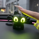 可爱驯龙高手无牙仔汽车摆件夜煞翅膀会动发光车载中控台装饰挂件