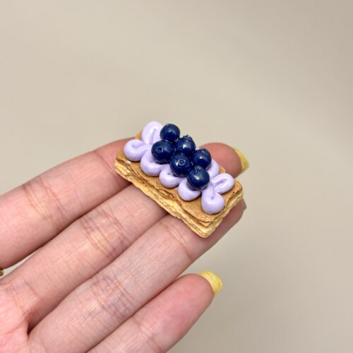 【蓝莓蛋糕】微缩食玩甜品树脂配件diy饰品创意桌面摆件