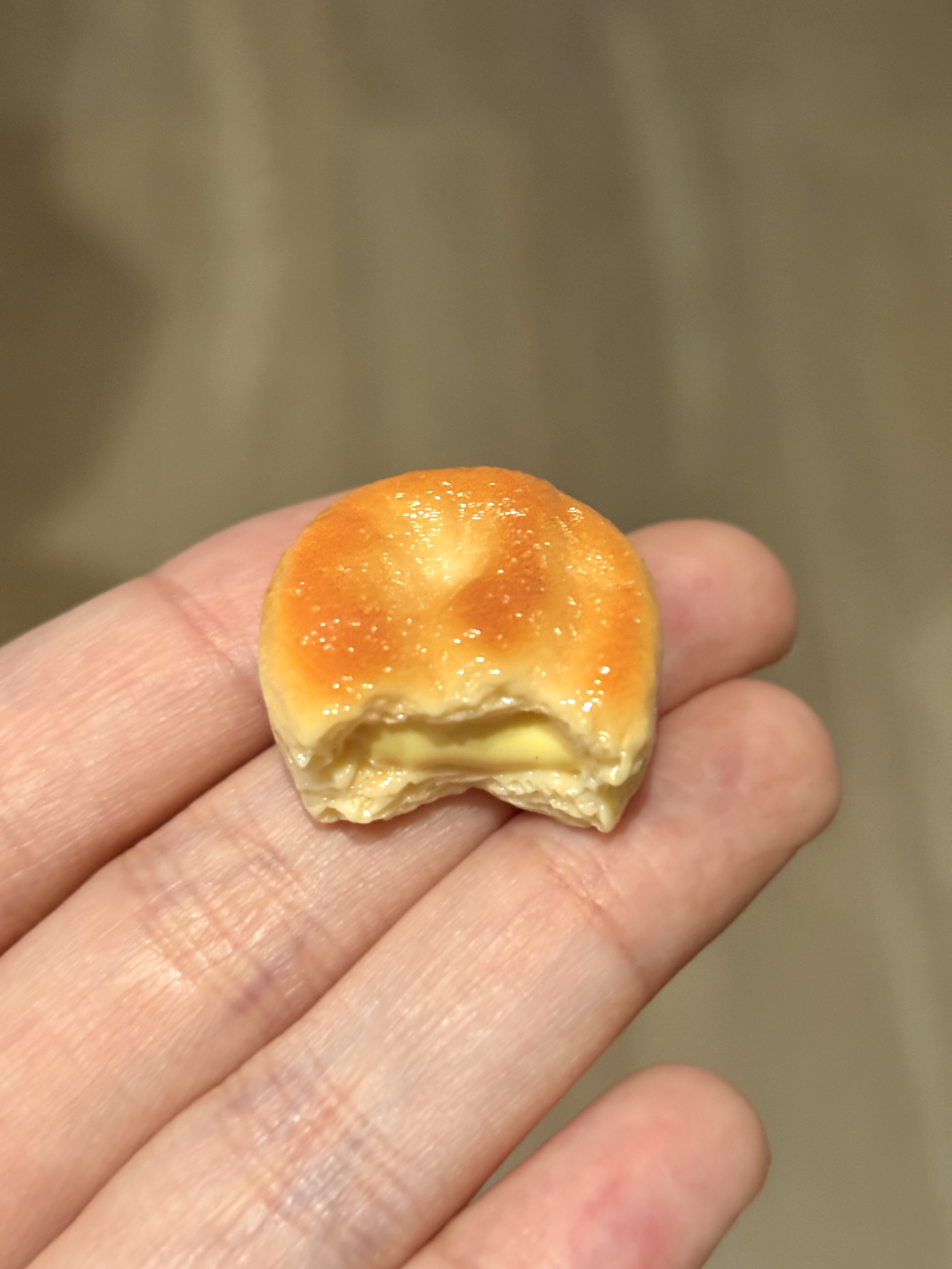 【仿真甜点系列】迷你可爱面包芝士夹心造型树脂摆件创意桌面装饰