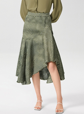 绿色剪花工艺鱼尾女士半身裙