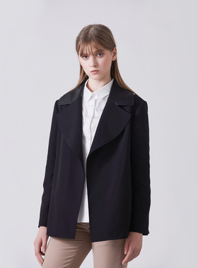 风尚  简约风格黑色羊皮领拼接工艺宽松廓形风衣外套