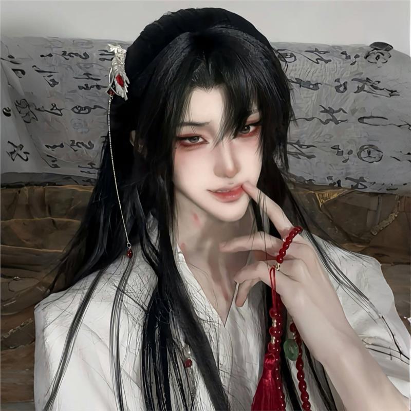 容钰cos恶毒炮灰他不想活