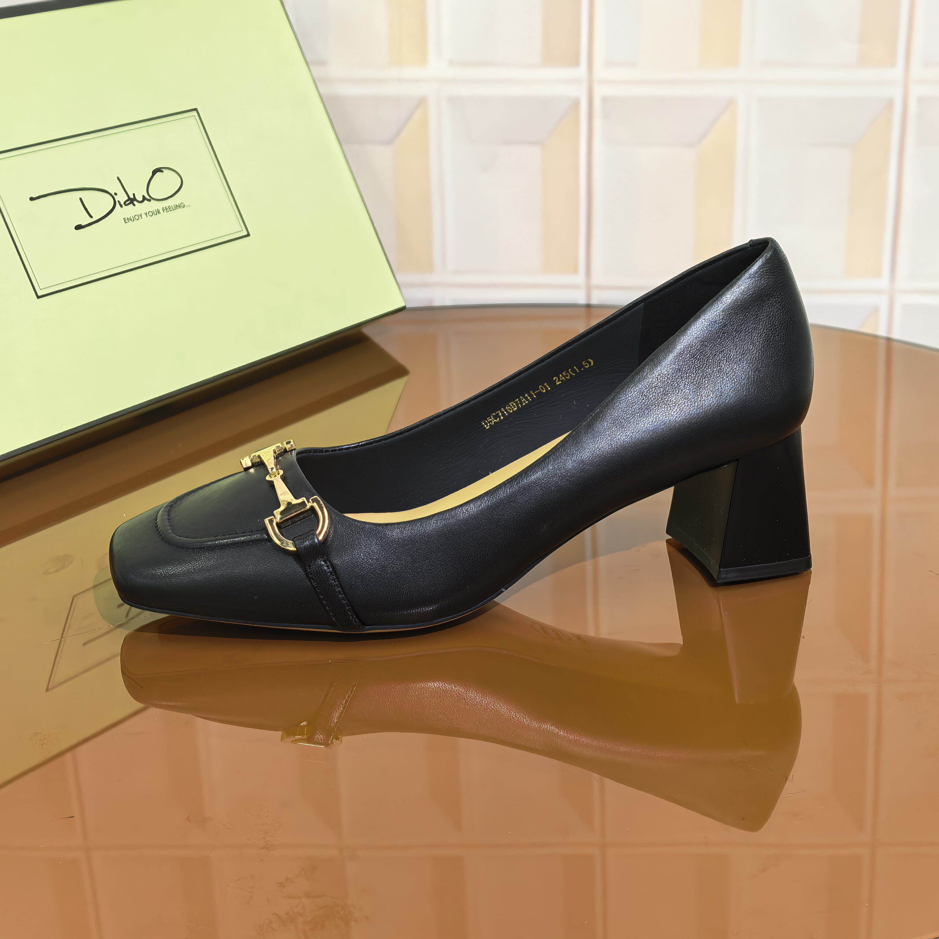 7A11/5CM羊皮仓撤柜断码处理女款单鞋气质时尚百搭女士粗跟高跟女