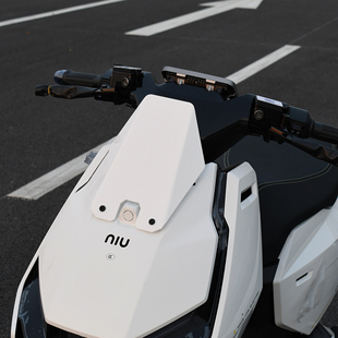 适用25款小牛FXT风挡 FX前挡风板电动车配件改装仪表风挡直上