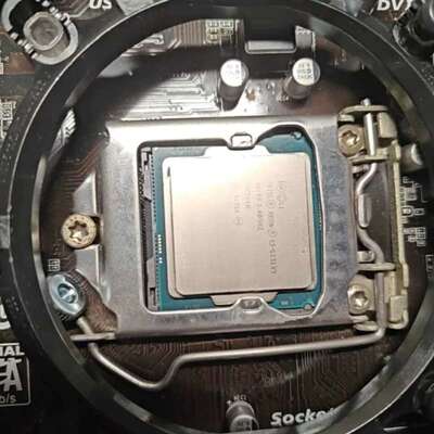 {议价}E3 1231v3 CPU。