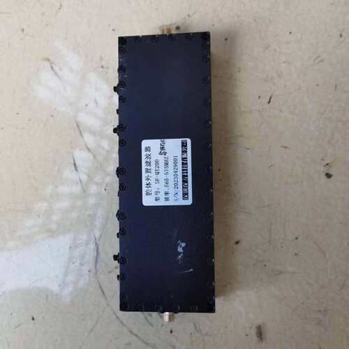 {议价}腔体外置滤波器SF-QT20D 565-575MHZ实物