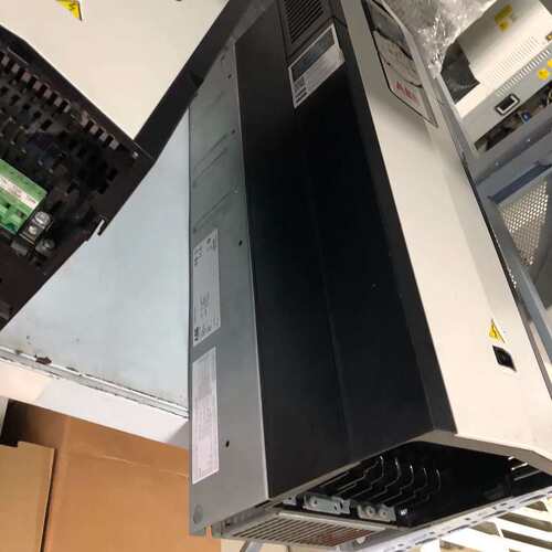 议价ACS880-01-061A-3 变频器30KW 95