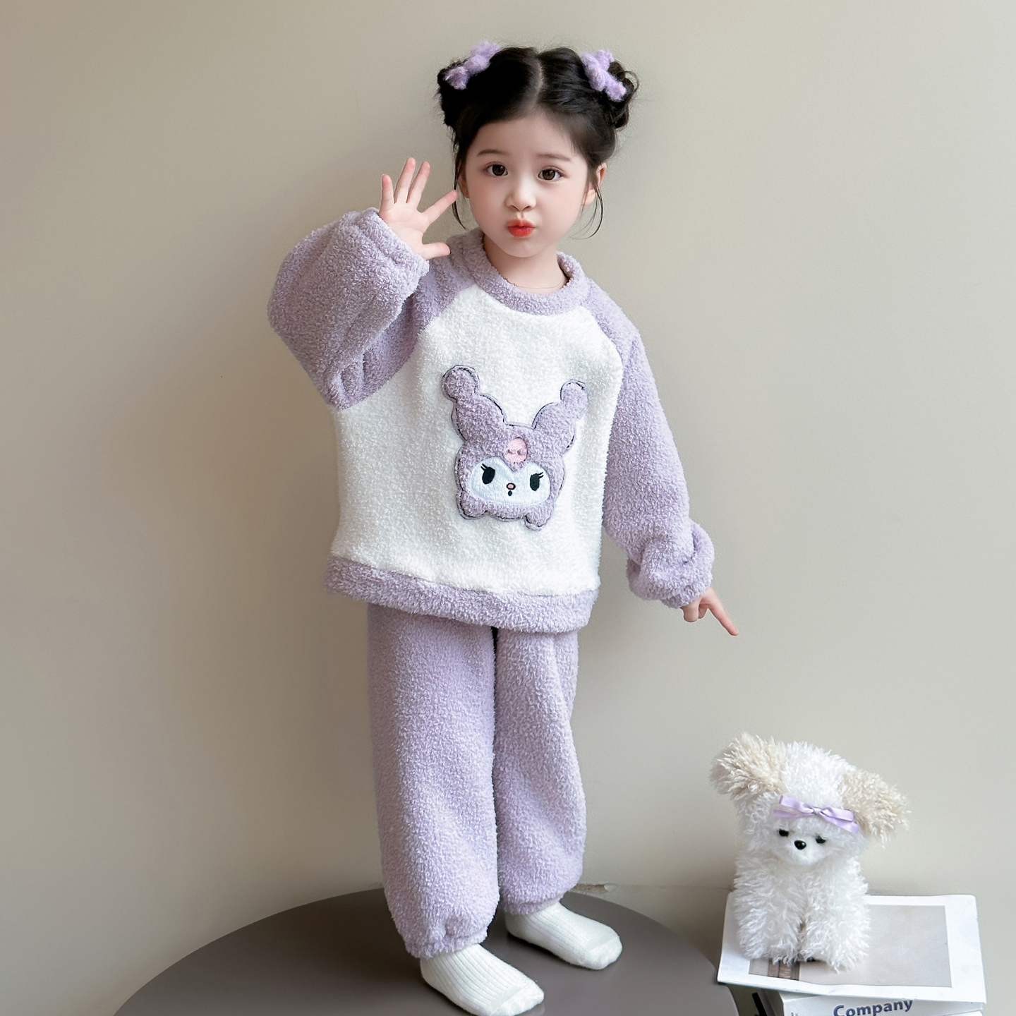 女童秋冬卡通刺绣法兰绒睡衣套装