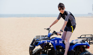 温泉束胸游泳衣 TT学生保守 加强绷带潜水衣 Kbn金博中性 正品