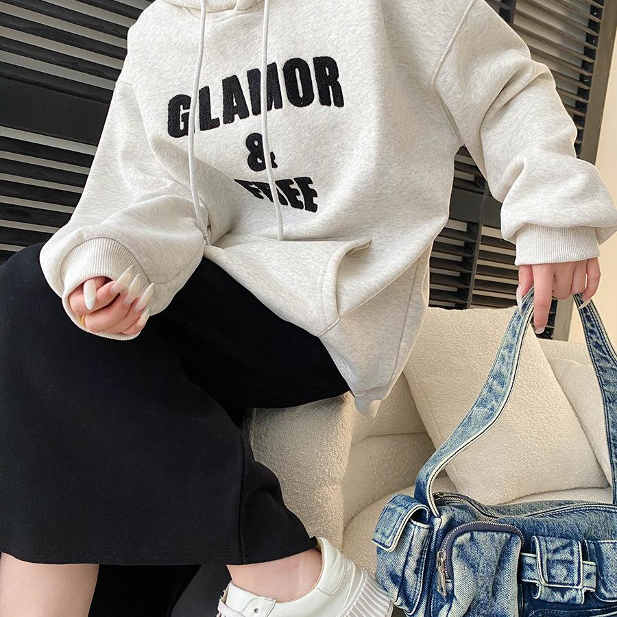 立体毛巾刺绣字母加绒连帽卫衣