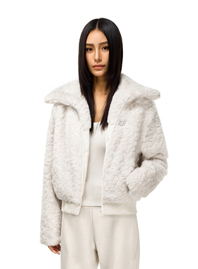 FDR官方店 毛毛翻领宽松短款外套女2025冬季新款羊羔绒上衣