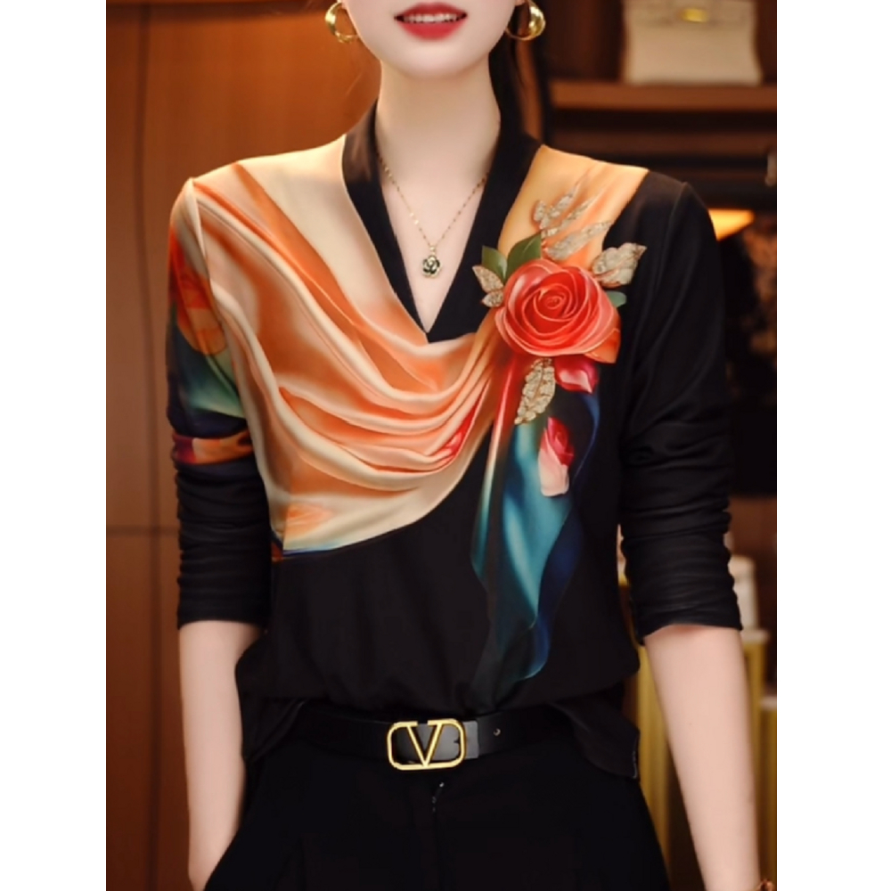 时尚双面绒V领印花t恤女秋冬新款洋气保暖上衣修身显瘦长袖打底衫