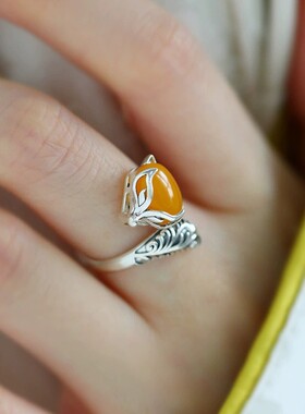 925银复古蜜蜡狐狸小众百搭戒指