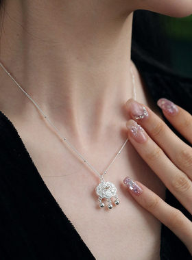 925银民族风福字长命锁轻奢吊坠