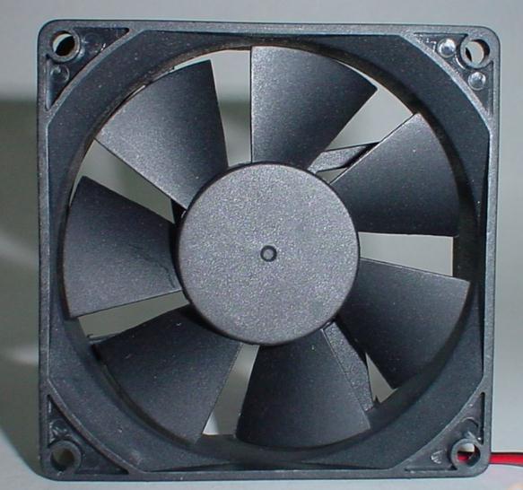 80*24V8CM静音机箱电源风扇