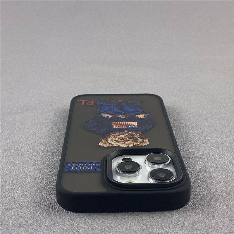 简约磨砂硬壳小熊iPhone手机壳