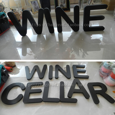 门口白色pvc立体装饰