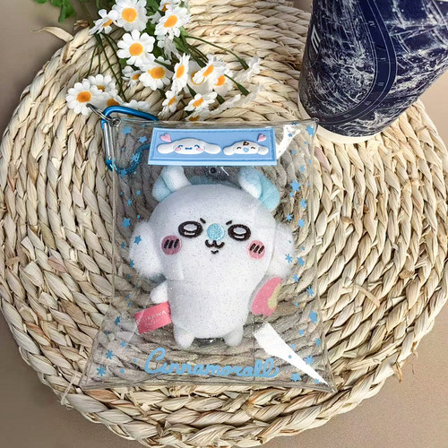 日系可爱卡通三丽鸥闪粉娃包chiikawa公仔收纳包遛娃包pvc零钱包