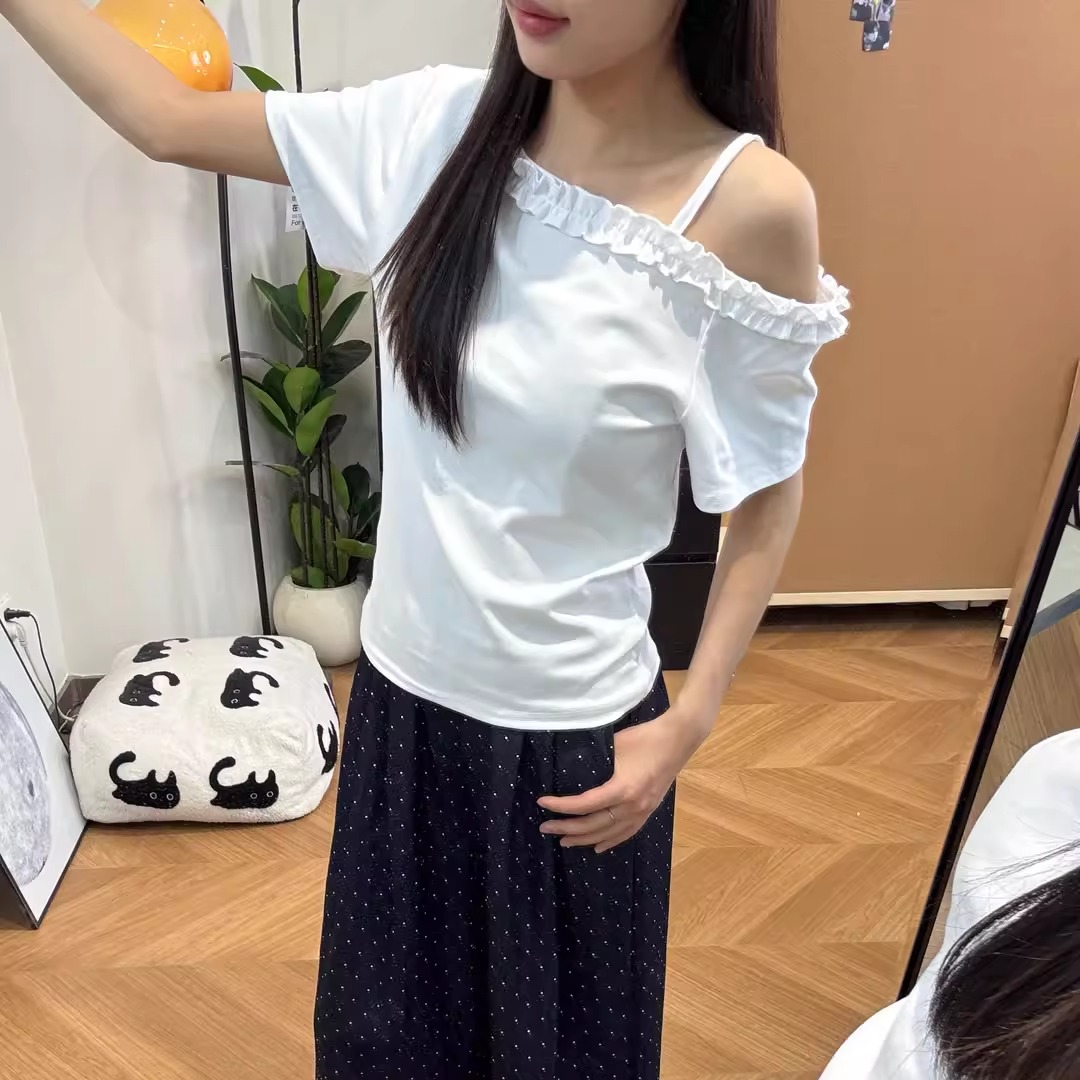 花边吊带露肩短袖t恤女设计感小众夏季独特漂亮小衫斜肩白色上衣