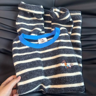 KFCAG设计感日系撞色条纹打底衫女冬宽松显瘦内搭毛呢长袖上衣