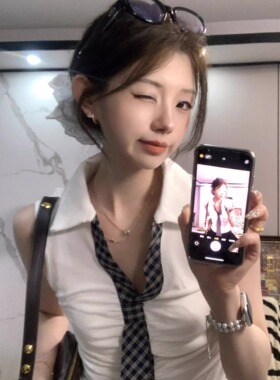 格纹拼接领带v领无袖T恤女夏季藏蓝色修身收腰辣妹风显瘦百搭上衣