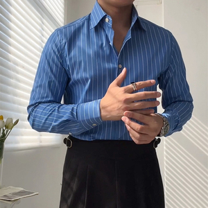 秋季新款韩版休闲条纹通勤长袖衬衣男日系帅气温莎领修身衬衫青年