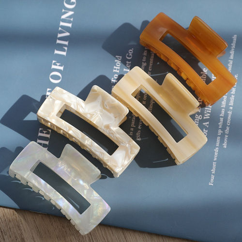 韩国法式精致中号后脑勺抓夹