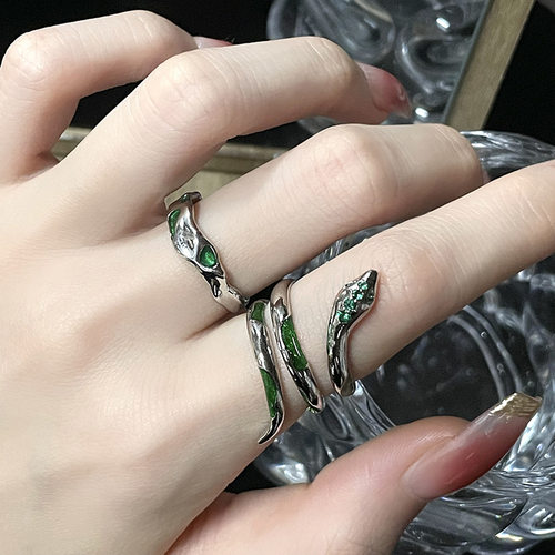 复古灵蛇缠绕戒指女亚文化冷淡风气质朋克风潮流小众辣妹指环配饰