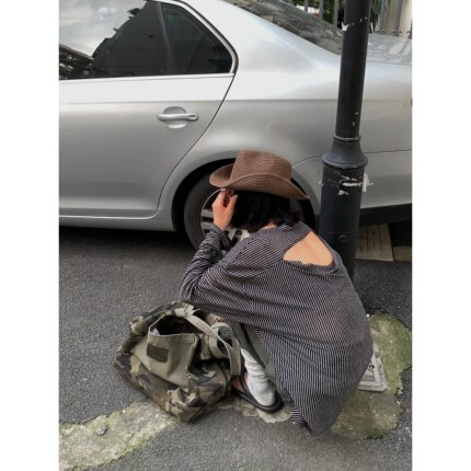 不咸cheese 设计感露背轻薄条纹宽松休闲百搭长袖T恤