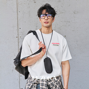 LEZORA超亲肤奶油棉空气层 T恤男 粉色胶带身份标宽松短袖