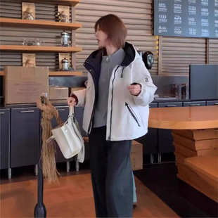 小个子休闲百搭保暖派克服 新款 加绒加厚冲锋衣短款 外套女2025冬季