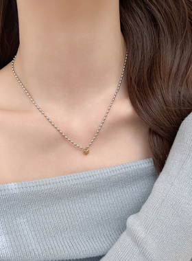 小众设计感金银拼色迷你爱心项链甜酷风米粒珠简约时尚桃心锁骨链