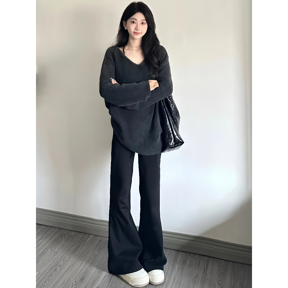 巨好看的一整套女2025秋冬新款慵懒风设计感针织毛衣牛仔裤两件套