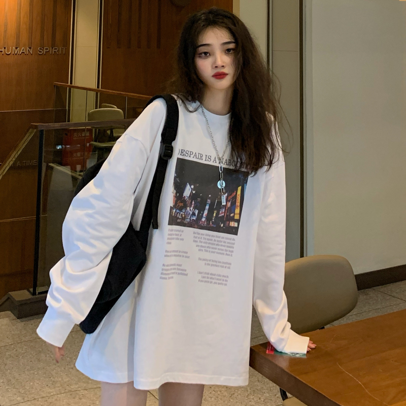 Real shot long sleeve T-shirt women's loose Korean version sweet spicy high street European and American top