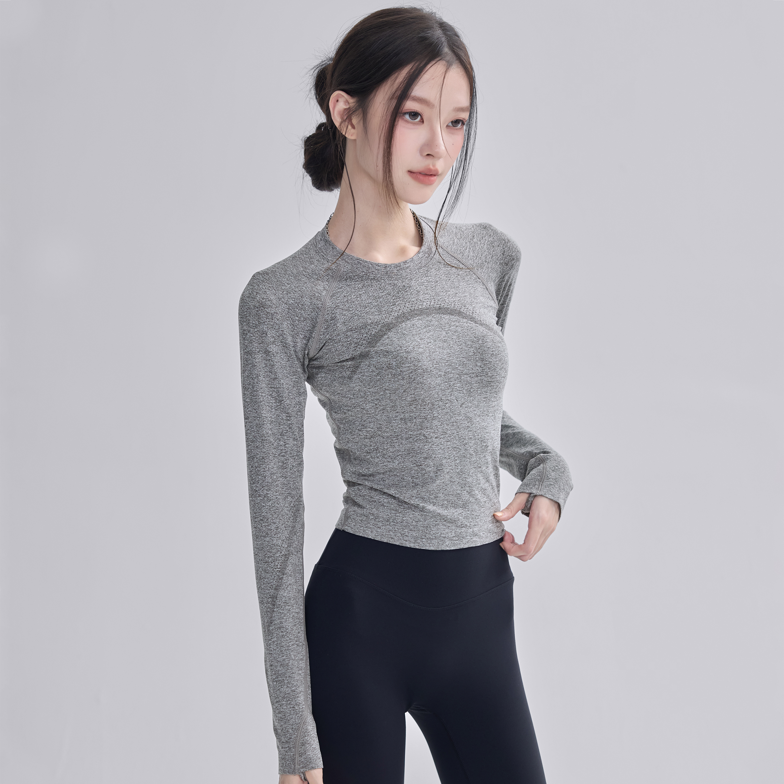 秋季新款修身显瘦运动T恤长袖女