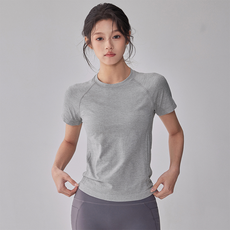 修身透气速干无缝瑜伽服短袖女