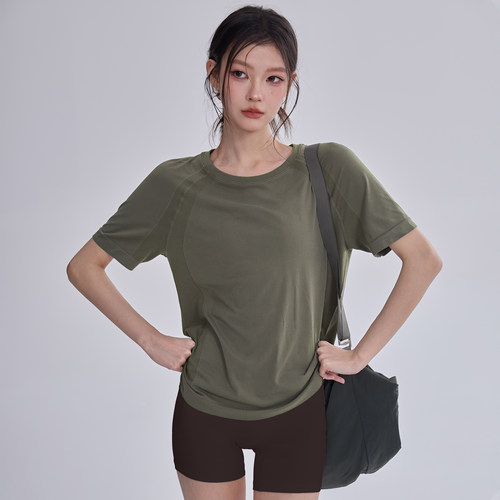 宽松健身瑜伽服短袖速干短袖