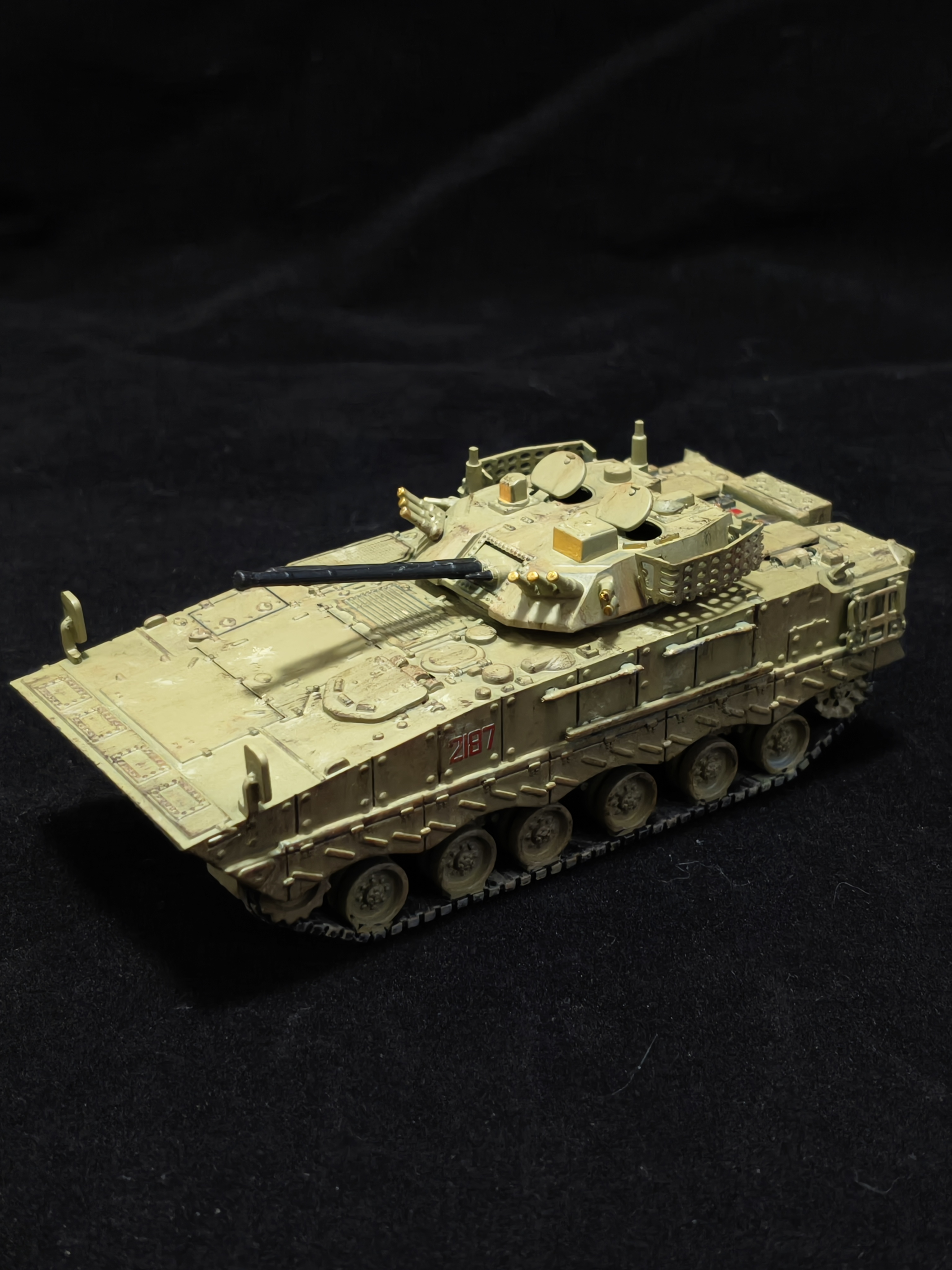 1/72拼装模型解放军步兵车已涂装上色塑料静态模型摆件成品手工
