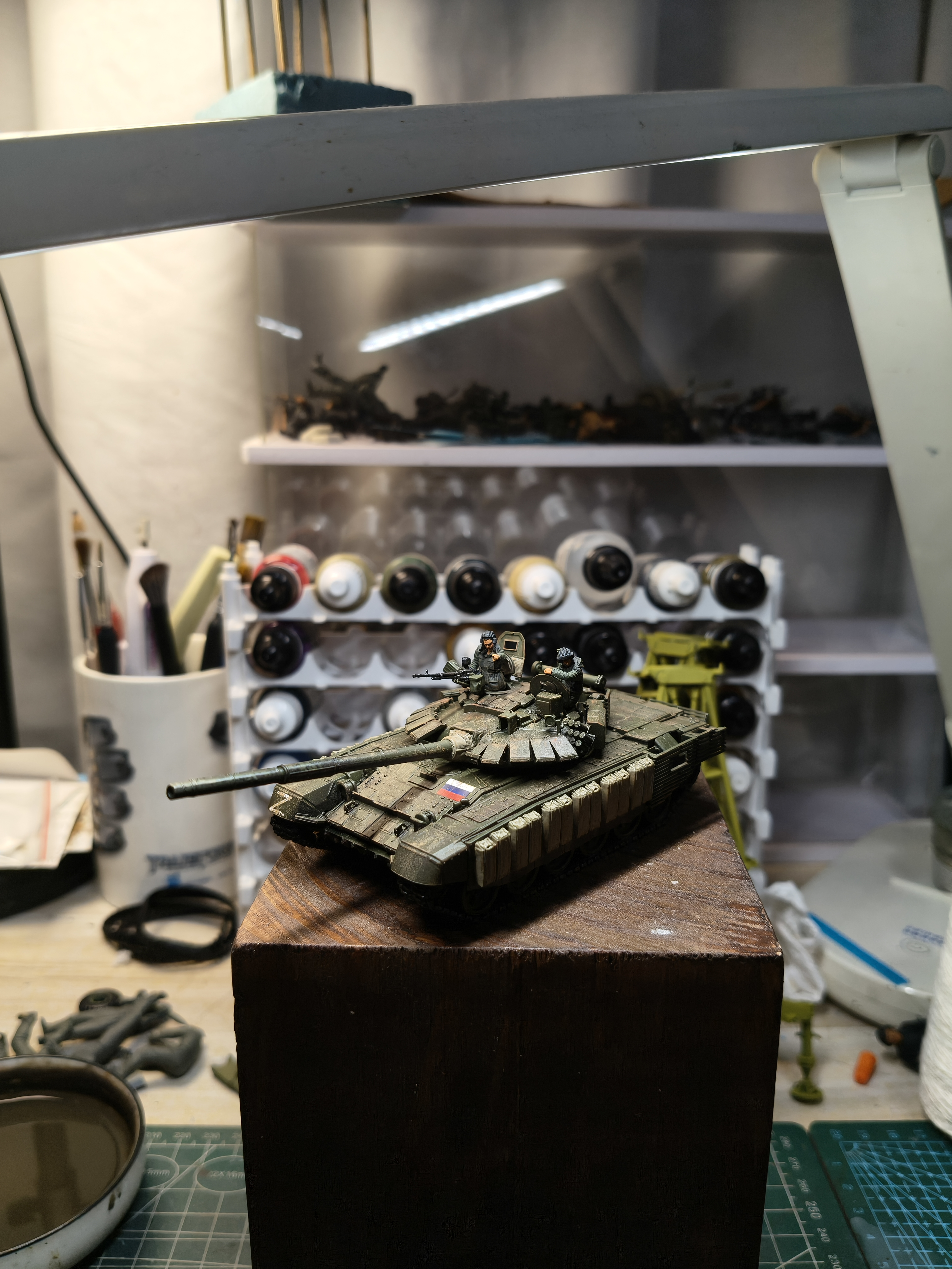 1/72MENG模型俄罗斯T72B坦克已涂装上色塑料静态模型摆件成品手工
