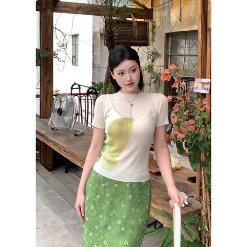 糕冷圆脸[腰间精灵]海边度假显瘦印花弹力针织衫正肩短袖T恤上衣