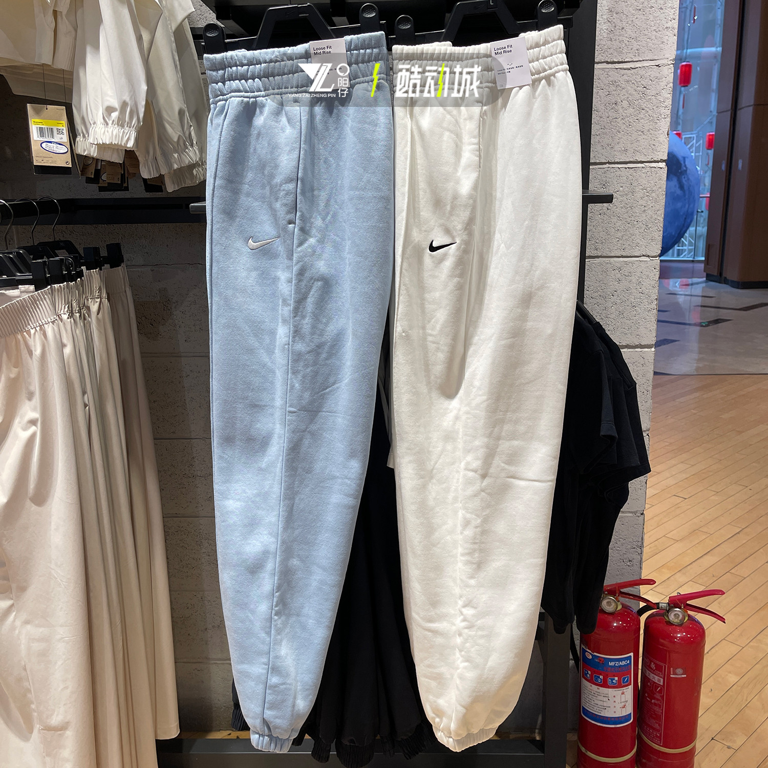 专柜正品耐克女子运动休闲长裤