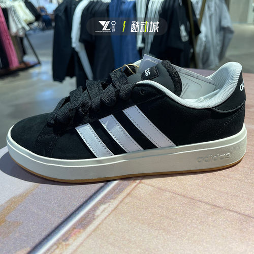 专柜正品Adidas男女运动休闲鞋