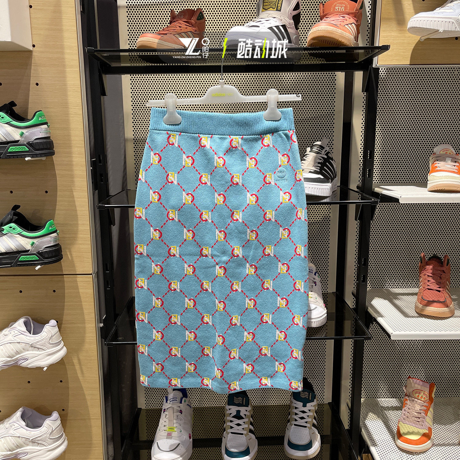 阿迪达斯Neo女子裙子春节限定CNY运动休闲针织老花半身裙 IA6906