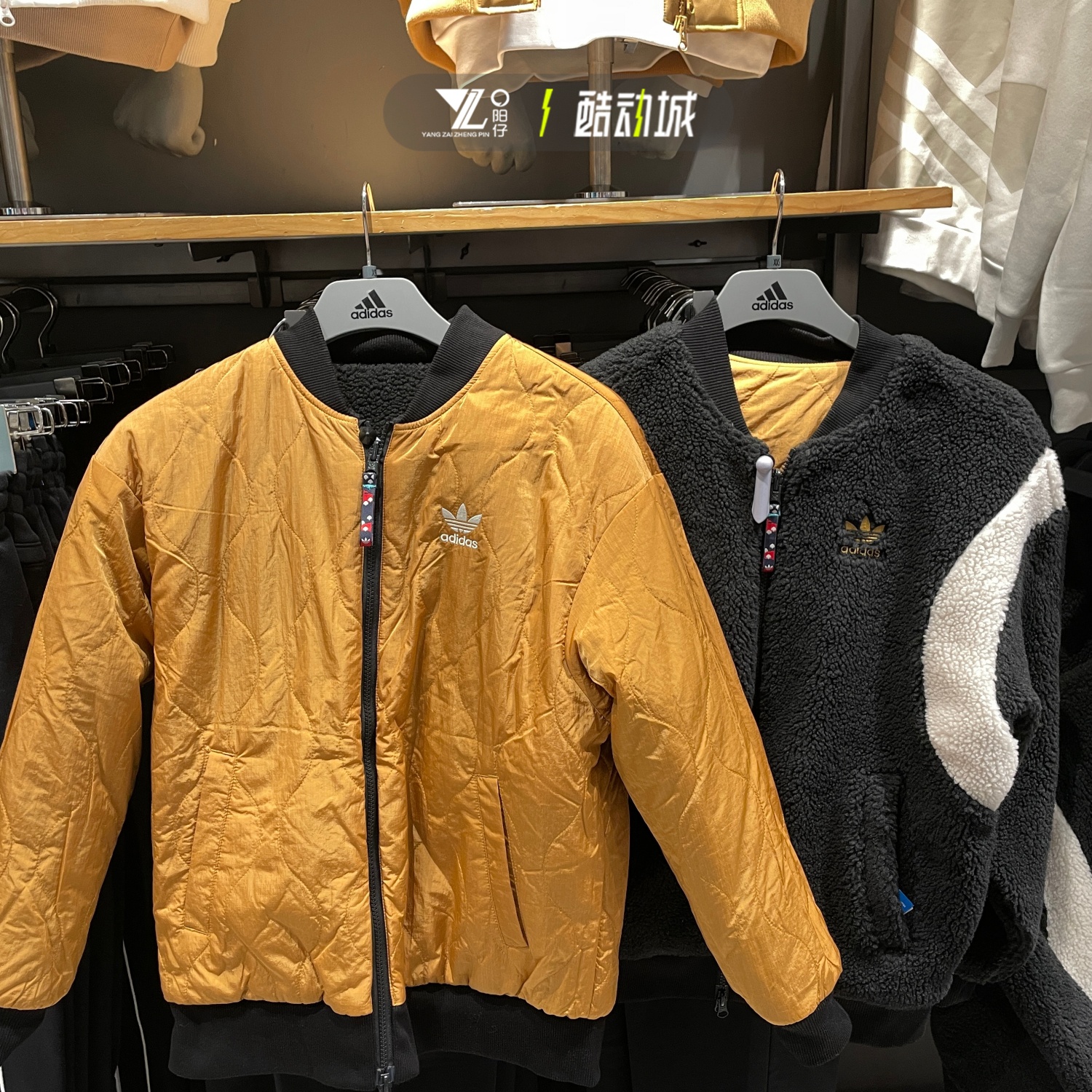 阿迪达斯男女同款双面穿运动外套