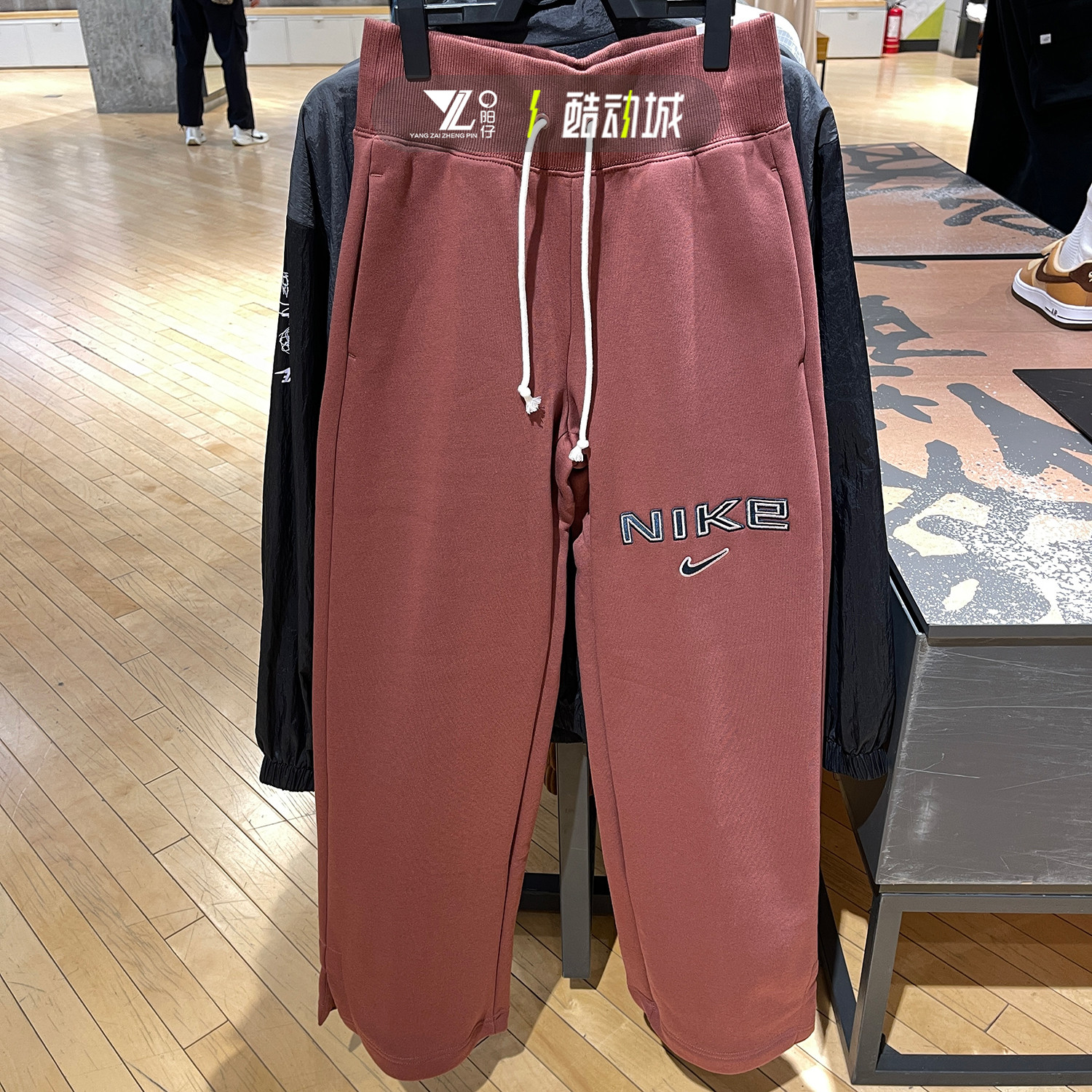 耐克女子休闲针织加绒长裤卫裤