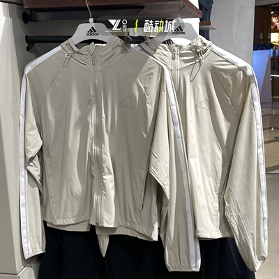 adidas女三条纹连帽防风皮肤衣