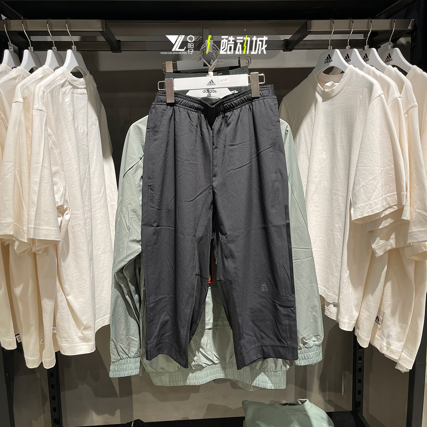 阿迪达斯男子梭织薄款运动七分裤